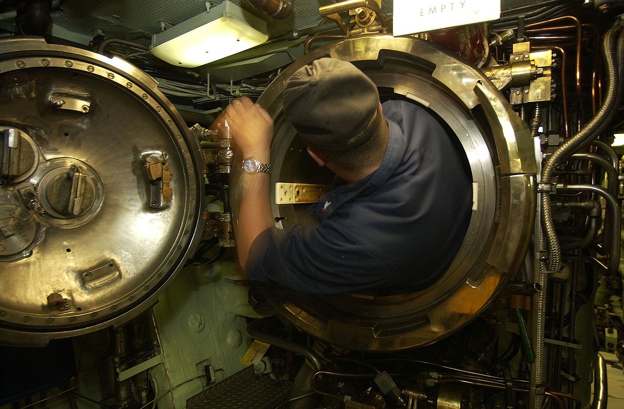 uss portsmouth, submarine, interior, sailor, torpedo tube, indoor climbing, climbing, sport climbing, inspection, repair, navy, military, submarine, submarine, inspection, inspection, inspection, inspection, inspection